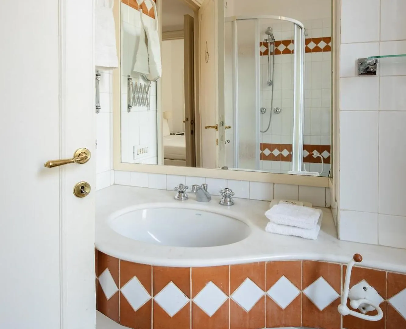 Casa Mandes Spanish Steps Rome Apartment