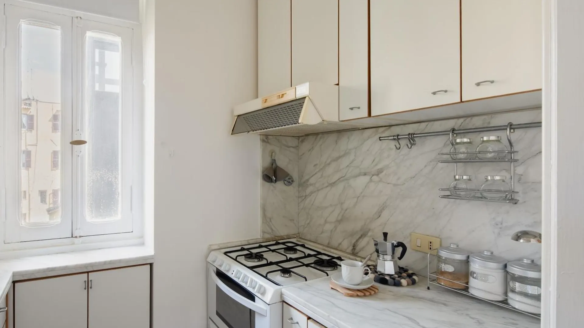 Apartment Casa Mandes Spanish Steps Rome Italy